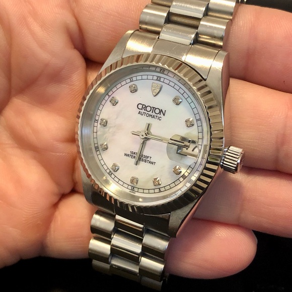 Croton Automatic Diamond Date SS Mop 36mm Watch - Picture 3 of 8